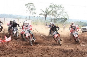 MOTOCROSS - Etapa final cheia de surpresas em Alvorada do Oeste