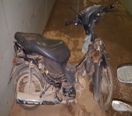 ZONA RURAL: Dupla é detida com moto roubada