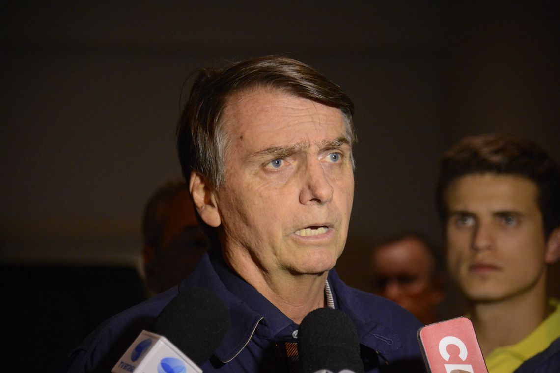 MENSAGEM: Bolsonaro diz que no Natal humildade e simplicidade devem predominar