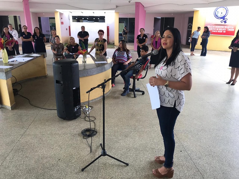 ATO PÚBLICO: Vereadora Cristiane Lopes destaca importância do Espaço Mulher