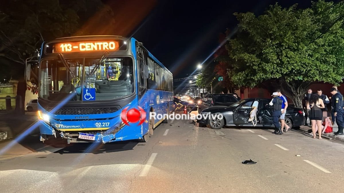 URGENTE: BMW invade preferencial e forte batida com ônibus e Eclipse é registrada 