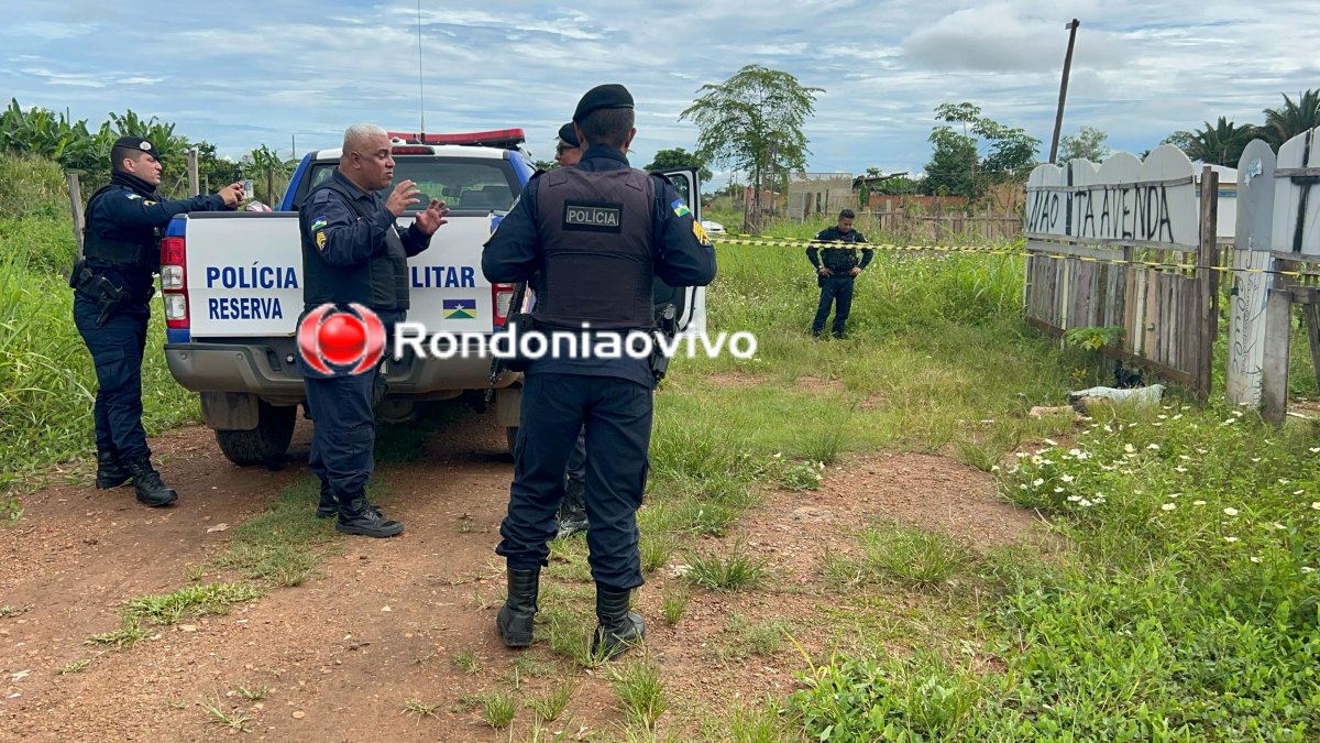 IDENTIFICADO: Homem nu é assassinado a pauladas na zona Leste