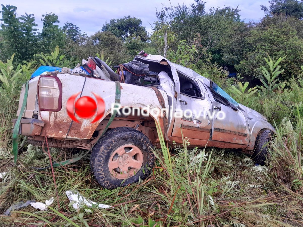 VÍDEO: Duas pessoas morrem e uma fica em estado grave após capotamento na BR-319