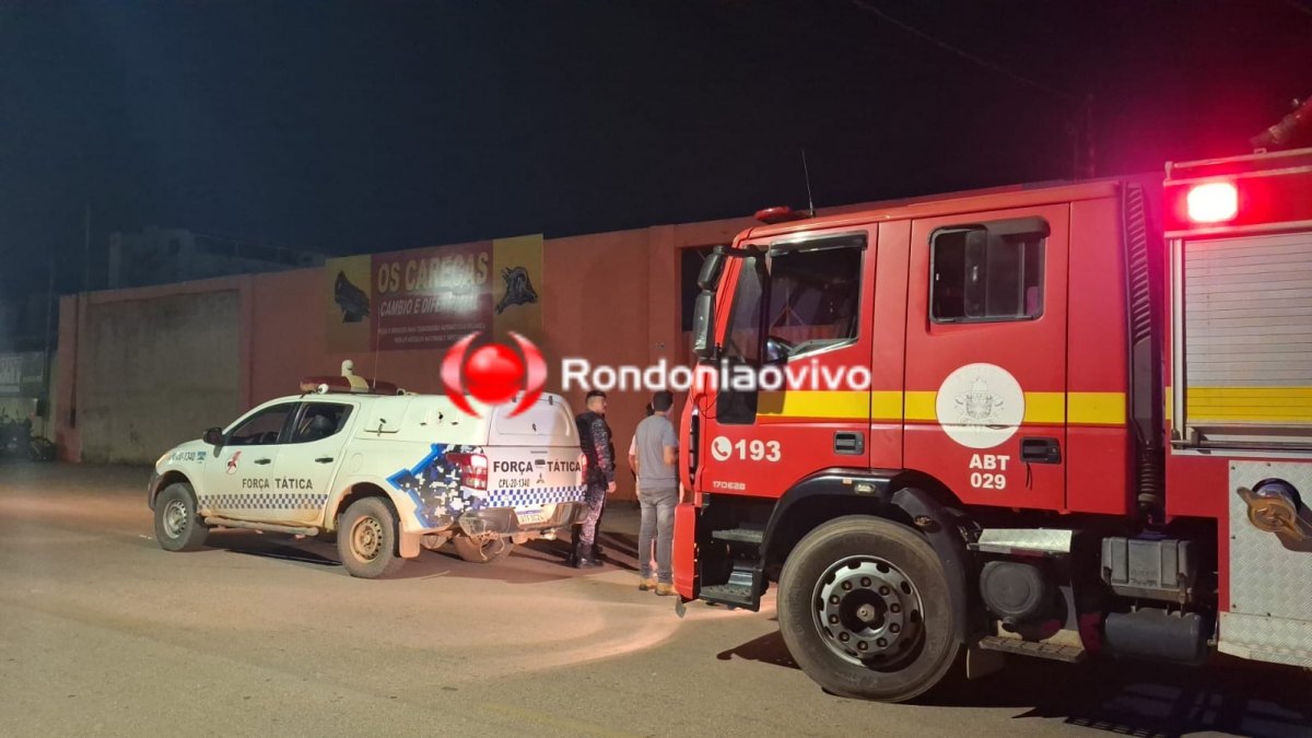 SUSTO: Fogo em lixeira dentro de empresa mobiliza Bombeiros ao lado de delegacia 