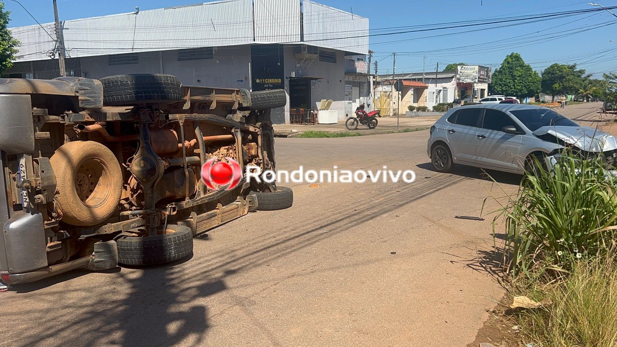 VÍDEO: L200 capota após motorista invadir preferencial no Centro