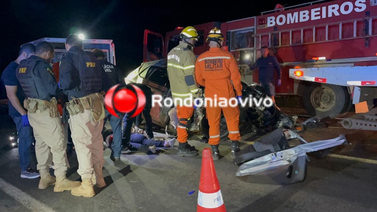 COLISÃO FRONTAL: Três ocupantes de carro Polo vinham de São Paulo e morreram na BR-364; VÍDEO 
