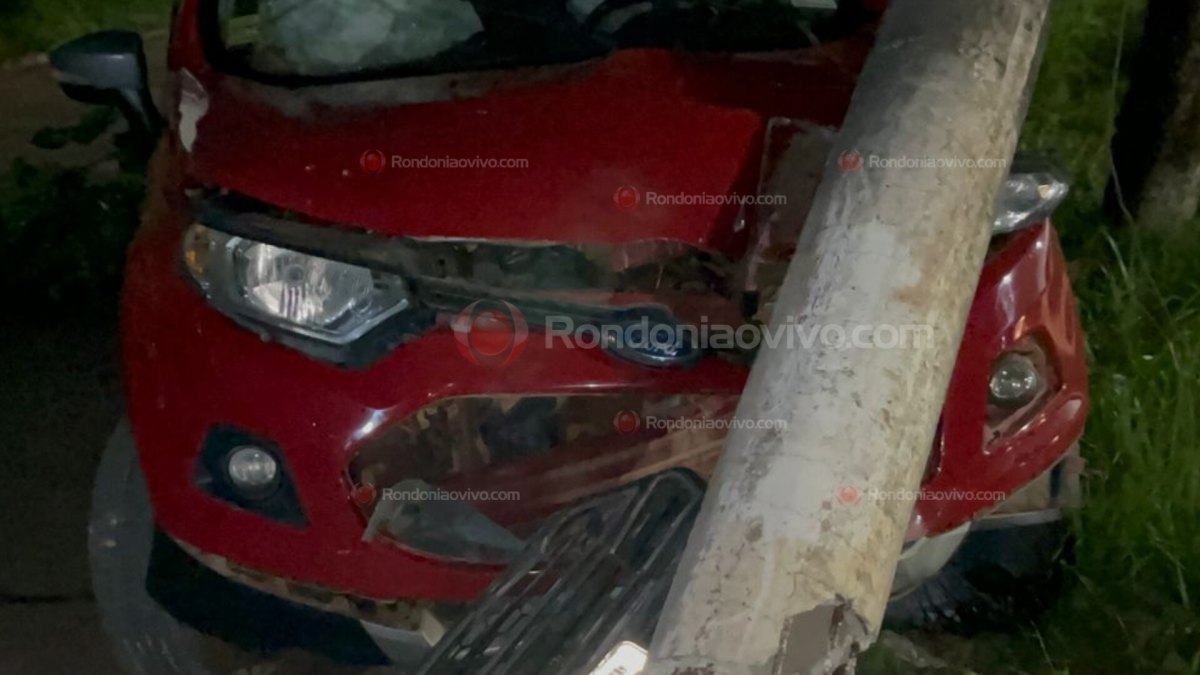 NA MAMORÉ: Motorista perde controle da direção de carro e bate em poste ao desviar de ciclista