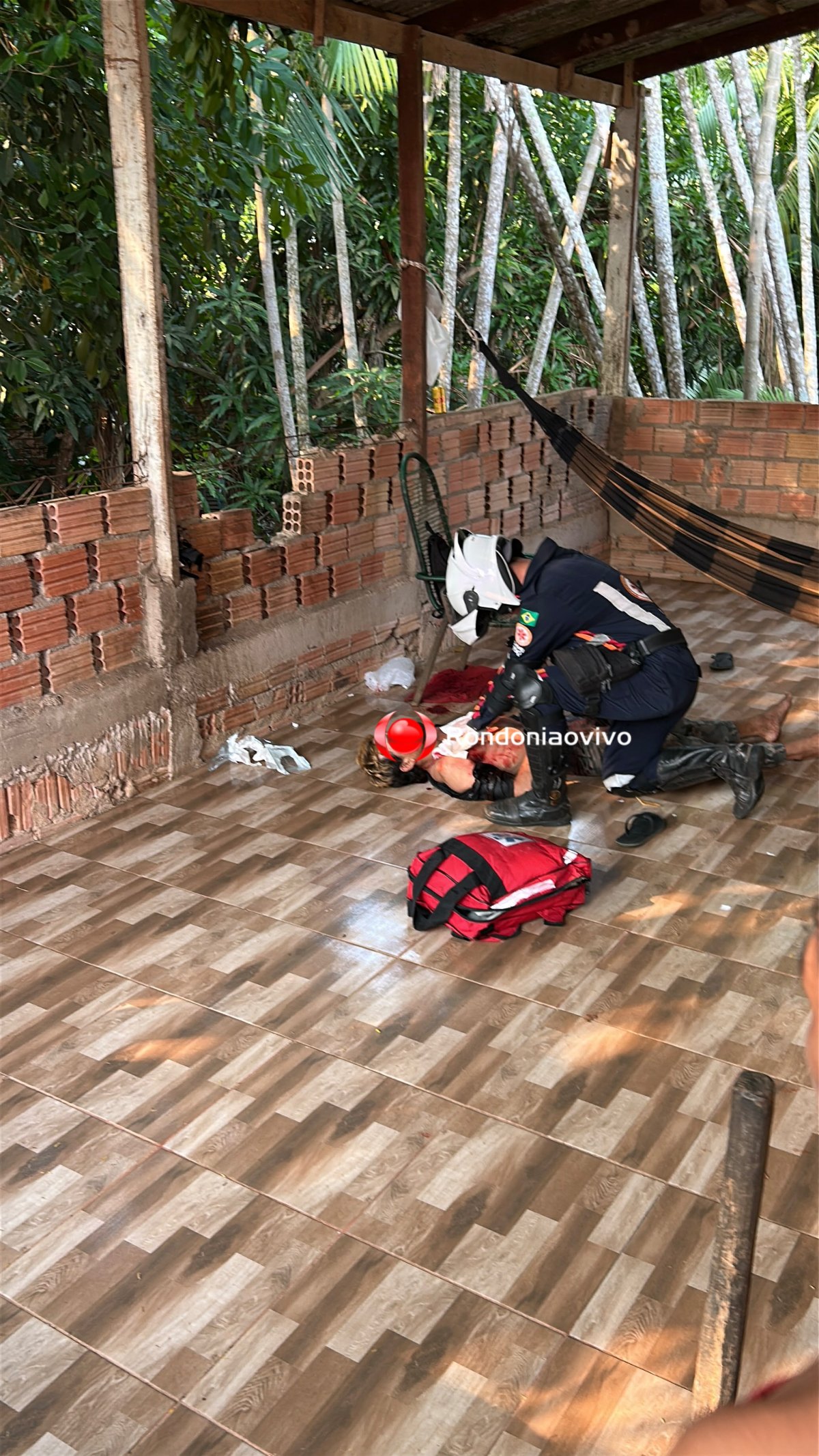 URGENTE: Homem amanhece na rua e ao chegar em casa quase é morto pela esposa