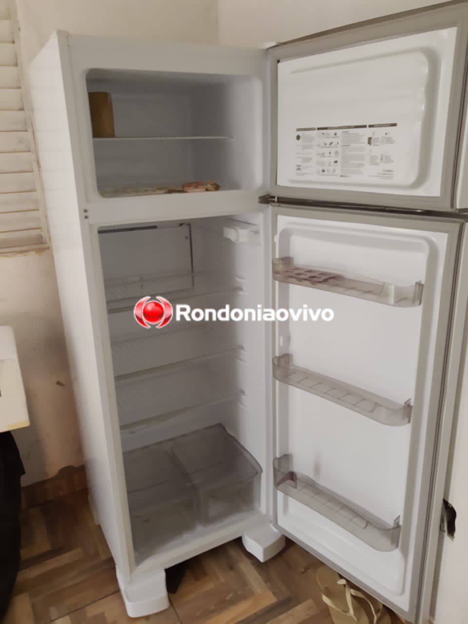 CAIU: Denarc prende traficante em boca de fumo com droga, arma e centrais de ar