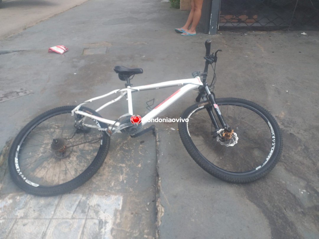 NA CONTRAMÃO: Ciclista de 20 anos é atropelada por carro na Avenida Pinheiro Machado 