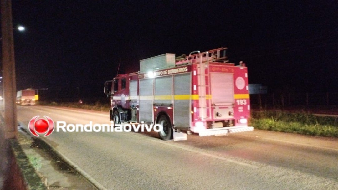 URGENTE: Manifestantes fecham BR-364 e tocam fogo em pneus 