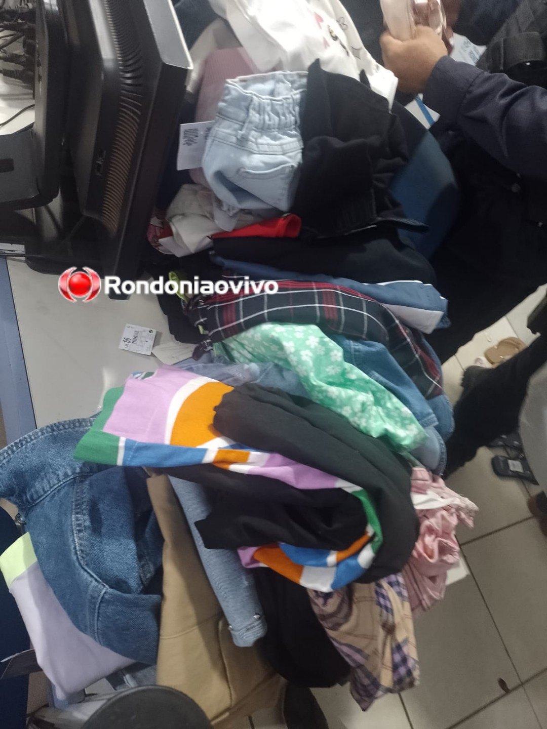 TIRARAM AS ROUPAS: Mulheres que furtaram 120 mercadorias agiam no Amazonas e Roraima