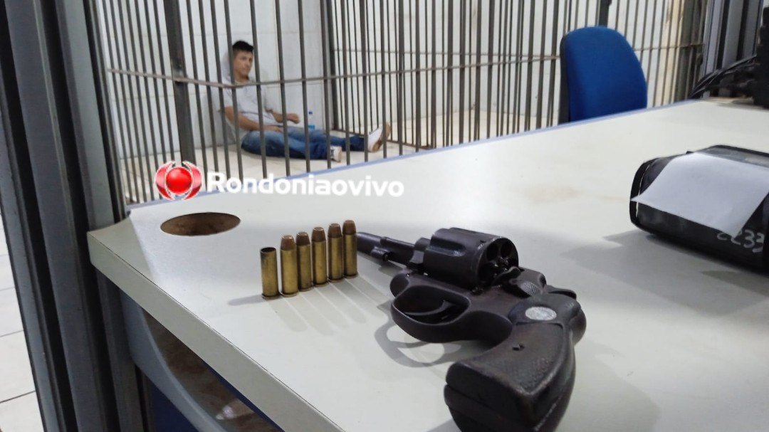 ROUBO EM LOJA: Assaltante é baleado ao trocar tiros com a polícia 