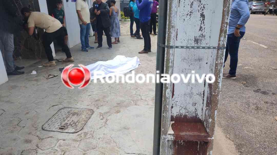 VÍDEO: Morador de rua passa mal por horas e morre em calçada no Centro