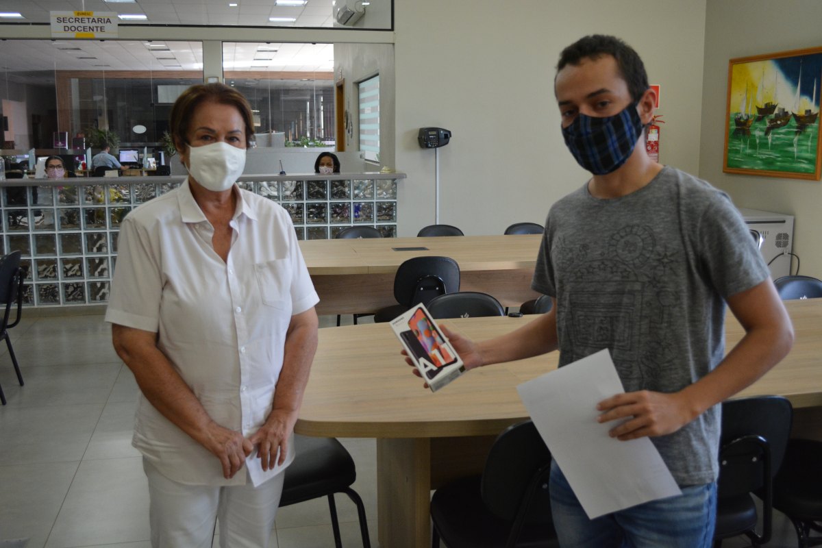 PREMIAÇÃO: Unesc entrega bolsas em pós aos melhores colocados no Enade 2019