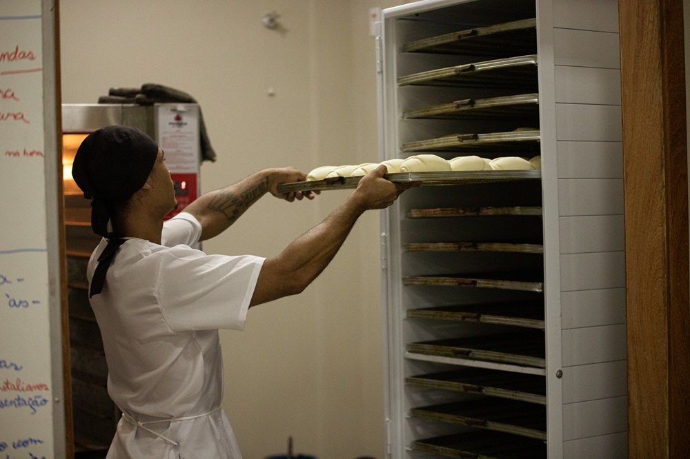 EM PORTO VELHO: Ieda Chaves destina R$ 75 mil para estruturação do projeto Padaria Solidária