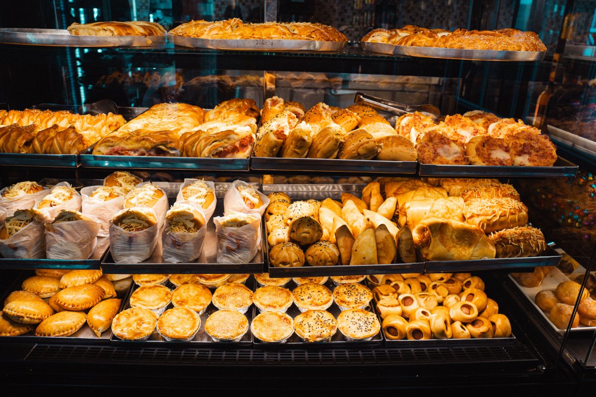 DA SUPERAÇÃO AO SUCESSO: Nayanna Rubia transforma a Super Pão em referência gastronômica em Vilhena