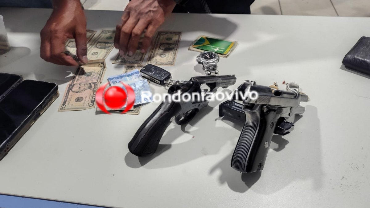 FLAGRANTE: Quadrilha é presa com armas em veículo na zona Leste da capital