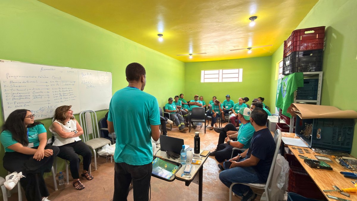 EM PORTO VELHO: Catadores recebem capacitação para atuar no mercado de resíduos eletrônicos 