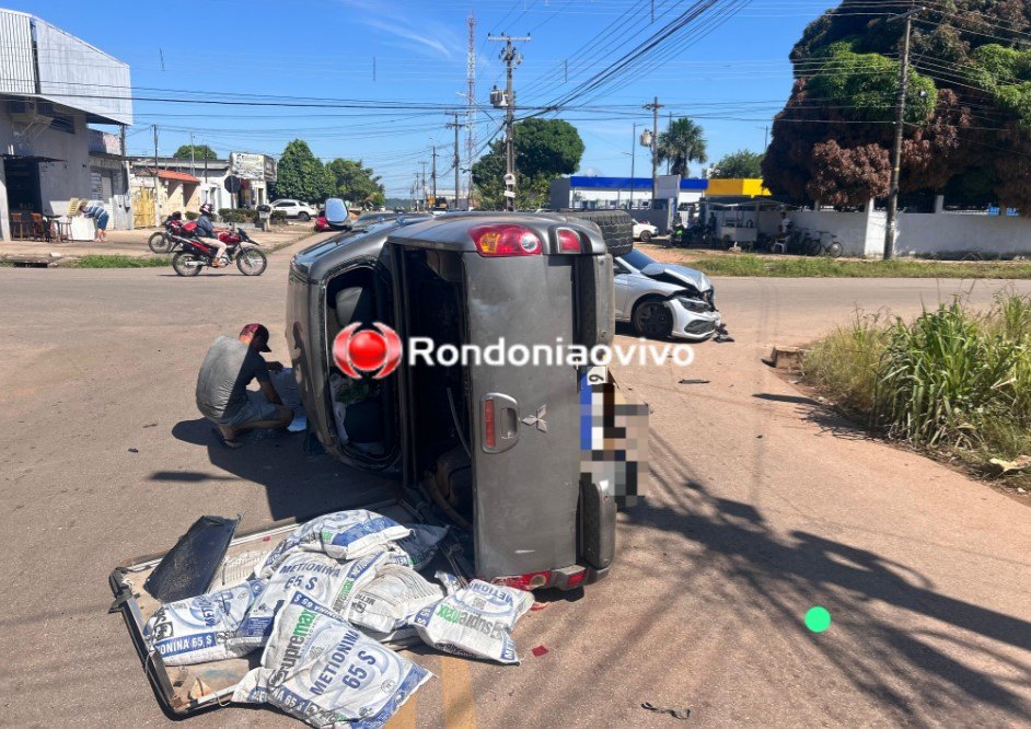 VÍDEO: L200 capota após motorista invadir preferencial no Centro