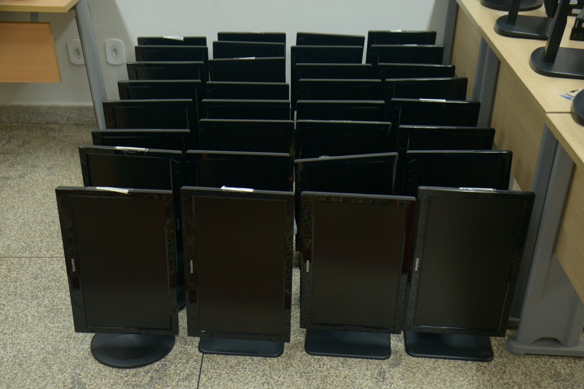 TRT-14: Tribunal doa 85 equipamentos de informática para reforçar saúde de RO
