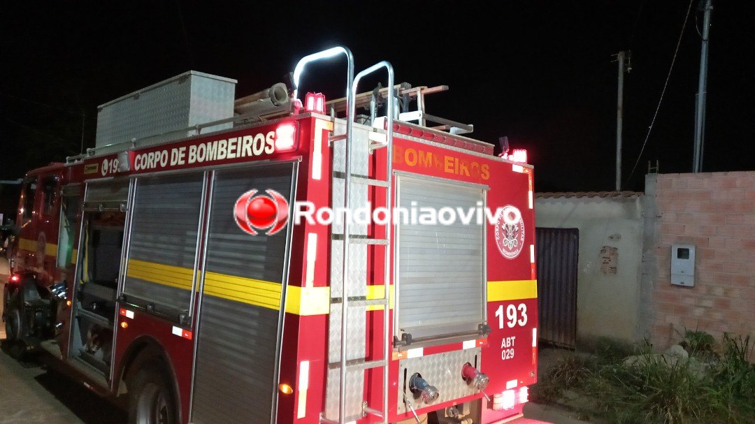 VÍDEOS: Residência e automóvel são destruídos por incêndio na zona Sul