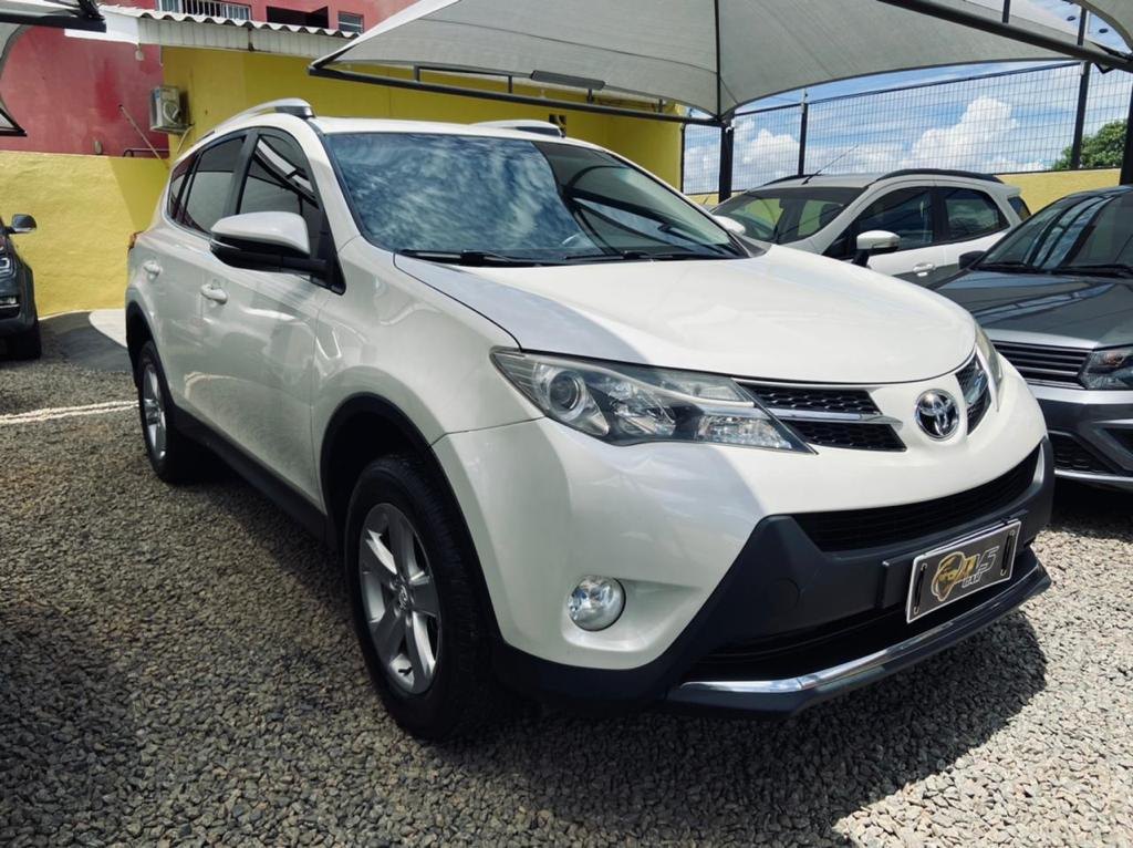 RVSCAR: Loja de veículos atende pelo Whatsapp para facilitar vendas em tempo de distanciamento social