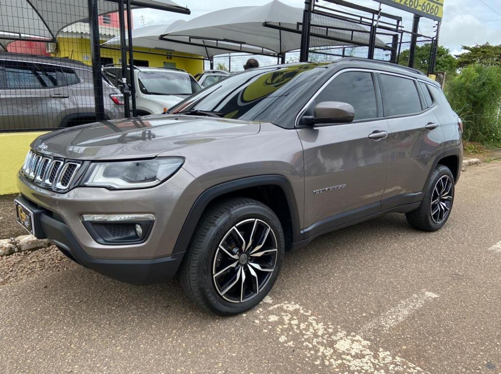 RVSCAR: Loja de veículos atende pelo Whatsapp para facilitar vendas em tempo de distanciamento social