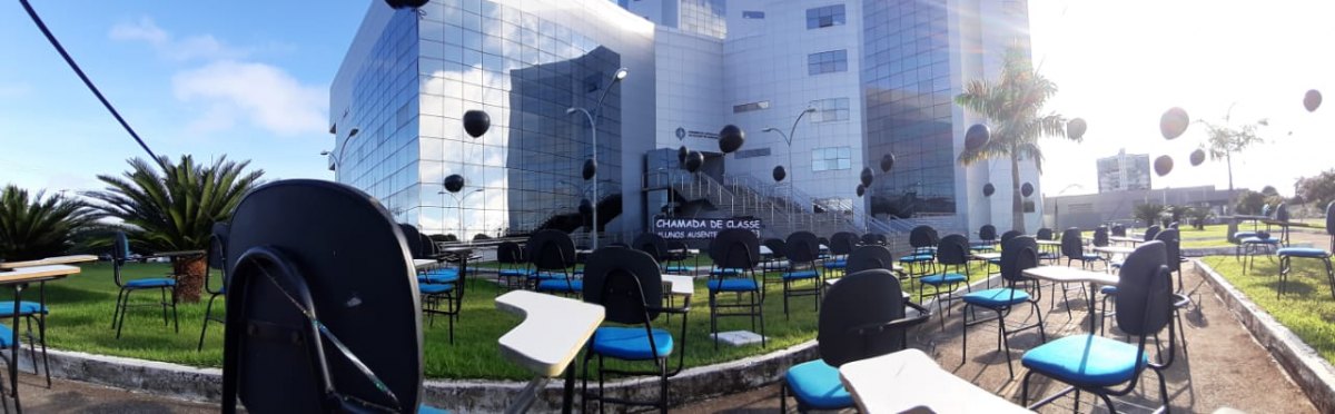 PROTESTO: Movimento Pais Pela Educação pede o retorno das aulas presenciais em RO