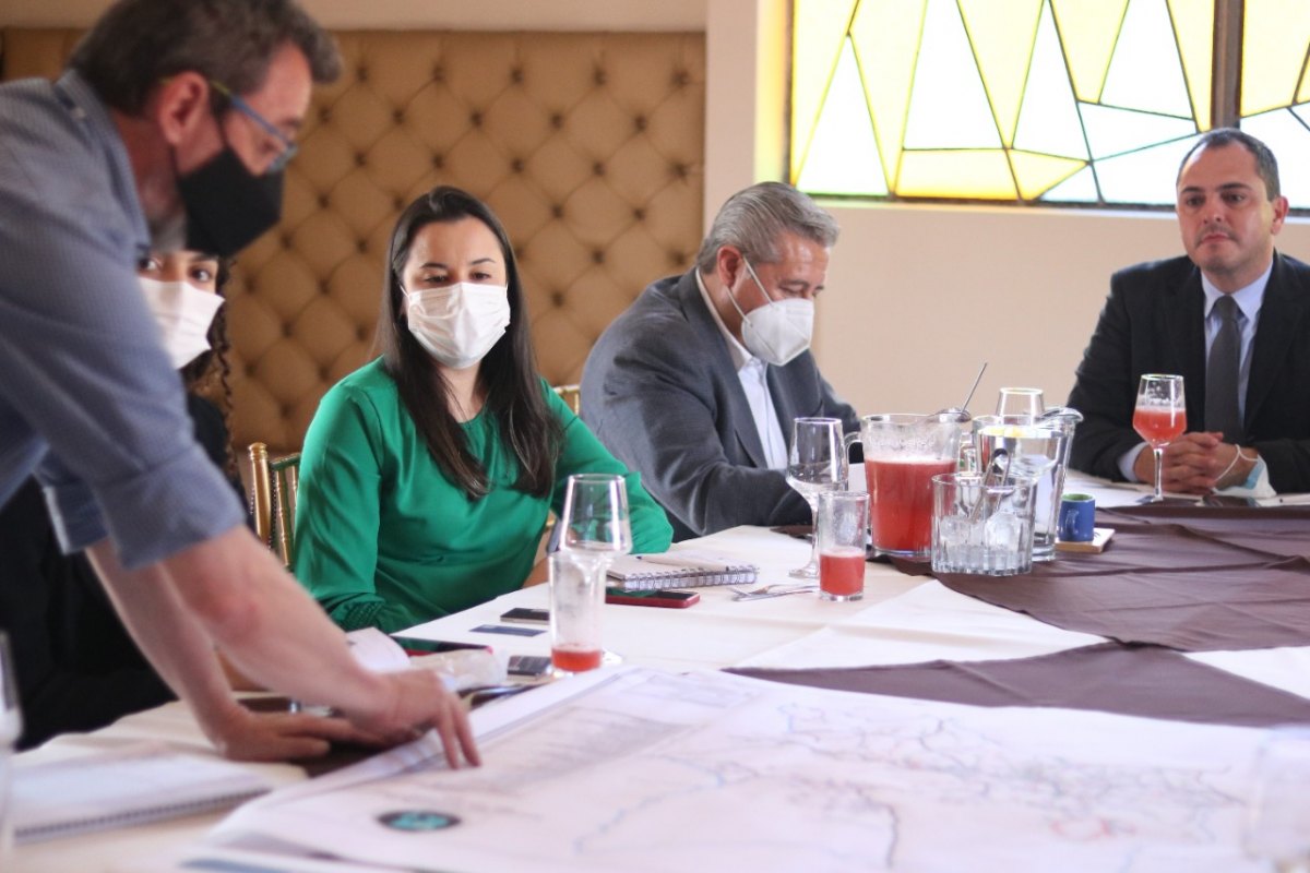 ENCONTRO: Brasileiros e bolivianos querem estimular o comércio nos dois países