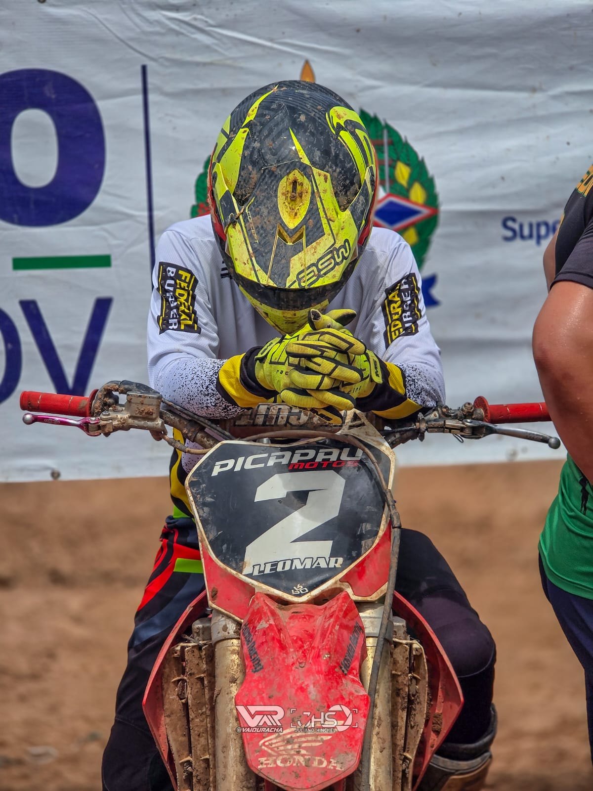 EXPLODIU: Abertura do Estadual de Motocross em Cacoal teve mais de 300 pilotos inscritos 