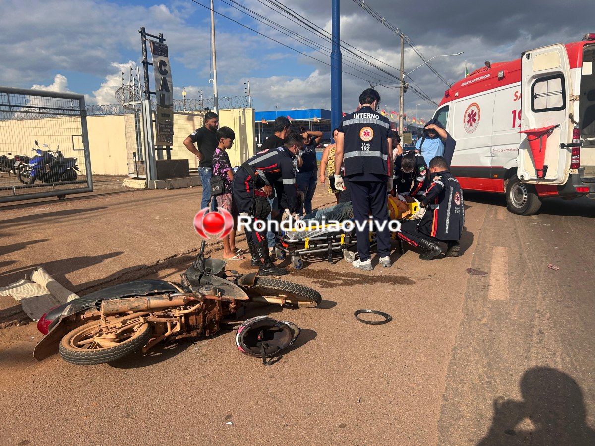 URGENTE: Motociclista fica em estado gravíssimo em acidente contra ônibus