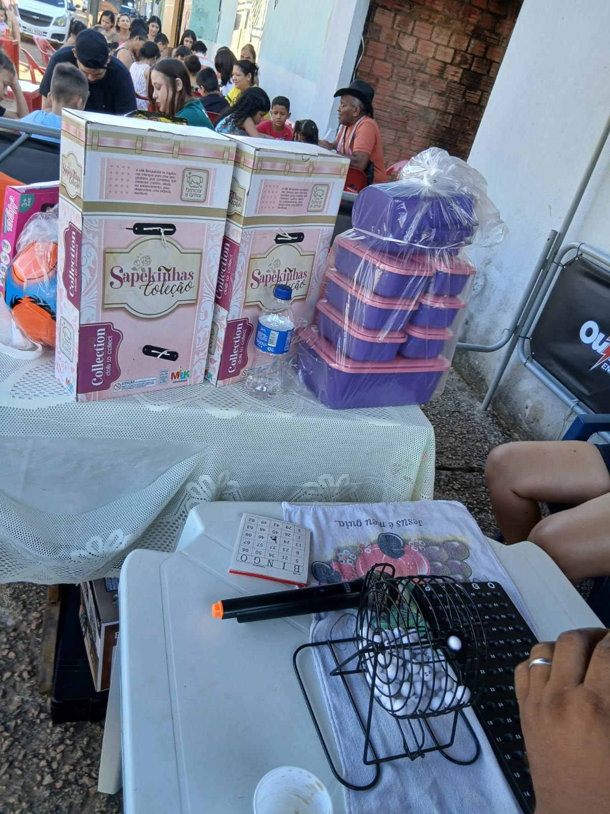 Bingo beneficente reúne moradores e promove tarde de confraternização no bairro Três Marias