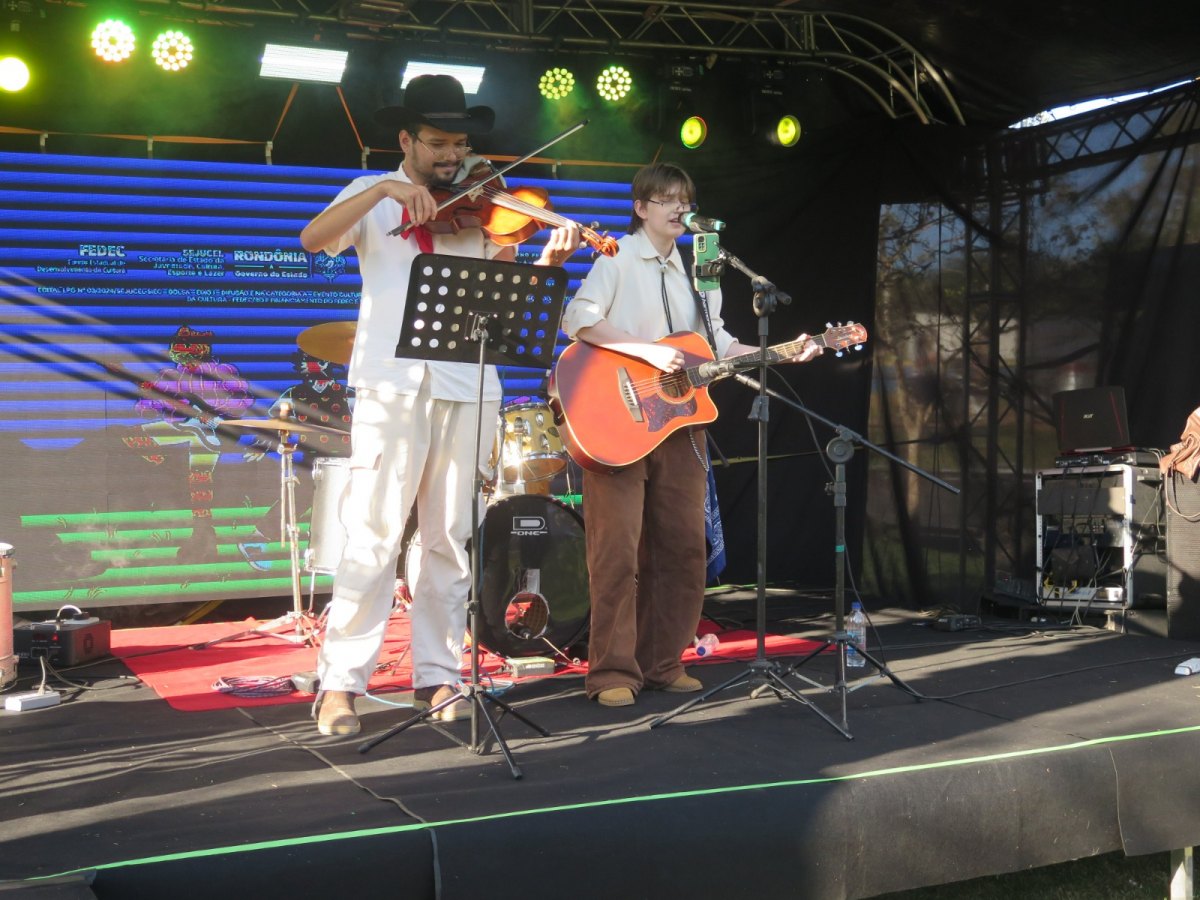 PROGRAMAÇÃO: Mostra Ensaio Aberto reúne música e arte no Parque Ecológico de Vilhena
