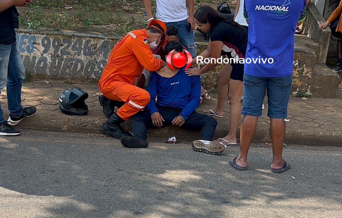 VÍDEO: Motoboy e ciclista ficam gravemente feridos em acidente na frente do shopping