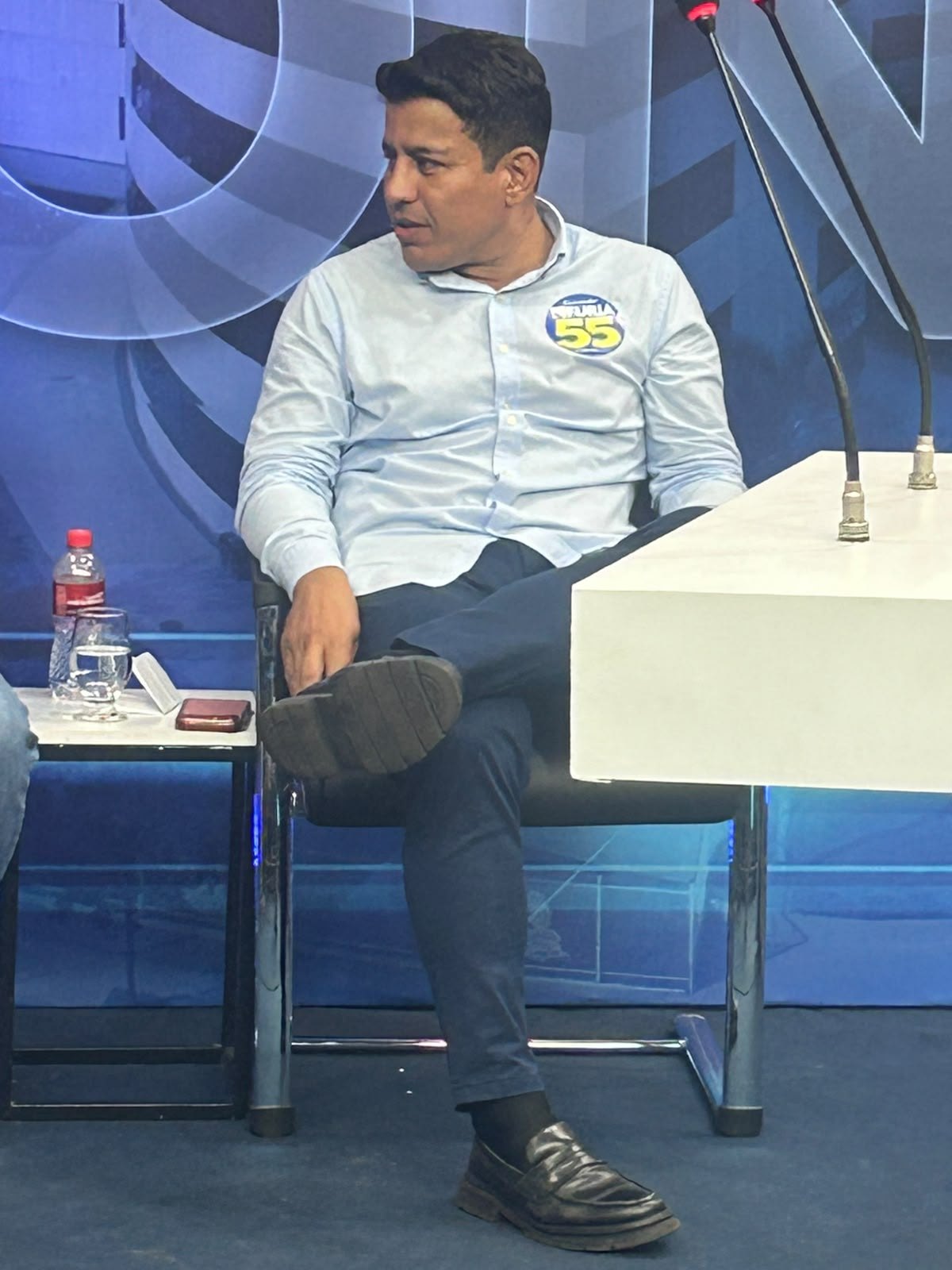 OPINIÃO: Debate da SIC TV expõe estilos e eleva temperatura da disputa pelo Governo de RO