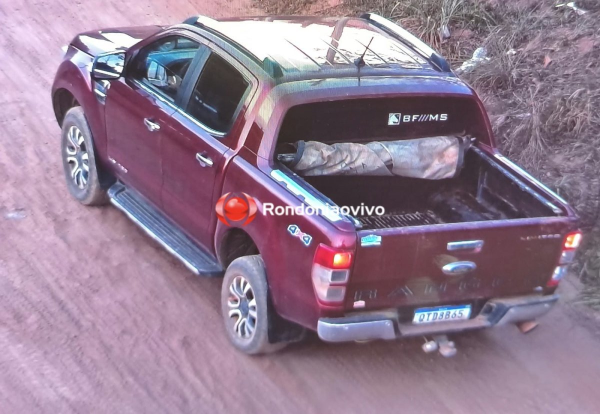VÍDEO: Idoso fica horas preso após ser algemado em pilar durante roubo