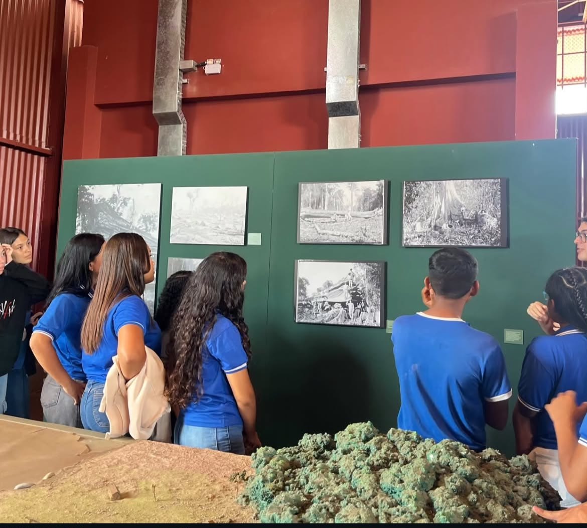  PATRIMÔNIO HISTÓRICO: Alunos da EEEFM São Luiz visitam Museu da Estrada de Ferro Madeira-Mamoré