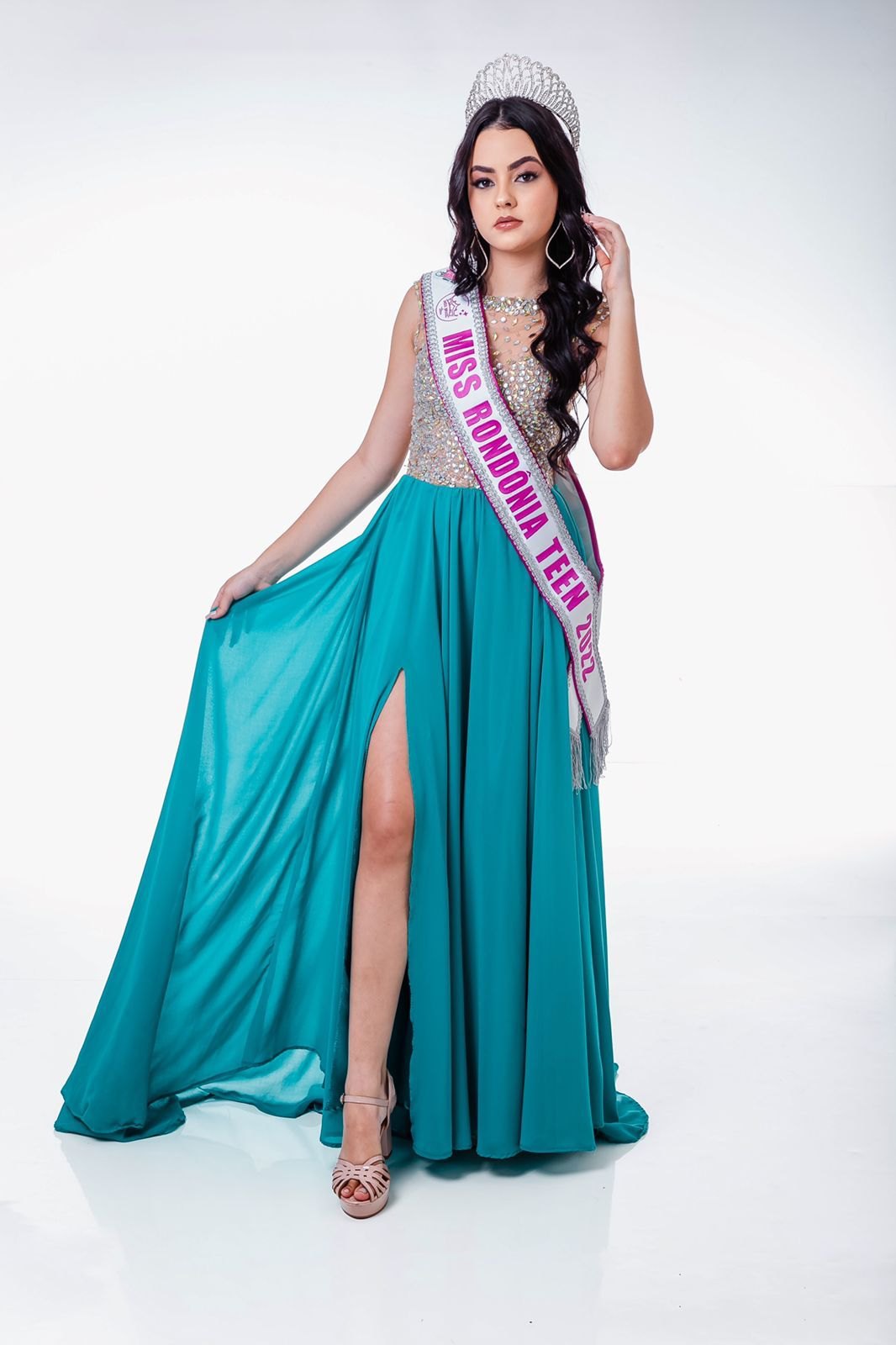 DE ARIQUEMES: Amanda Rangel é a vencedora do Miss Brasil Teen Região Norte 2022