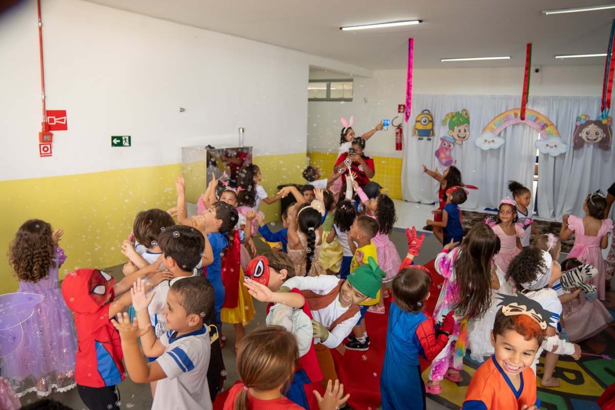 SEMANA DA CRIANÇA: Escolas de Jaru promovem atividades lúdicas durante toda a semana