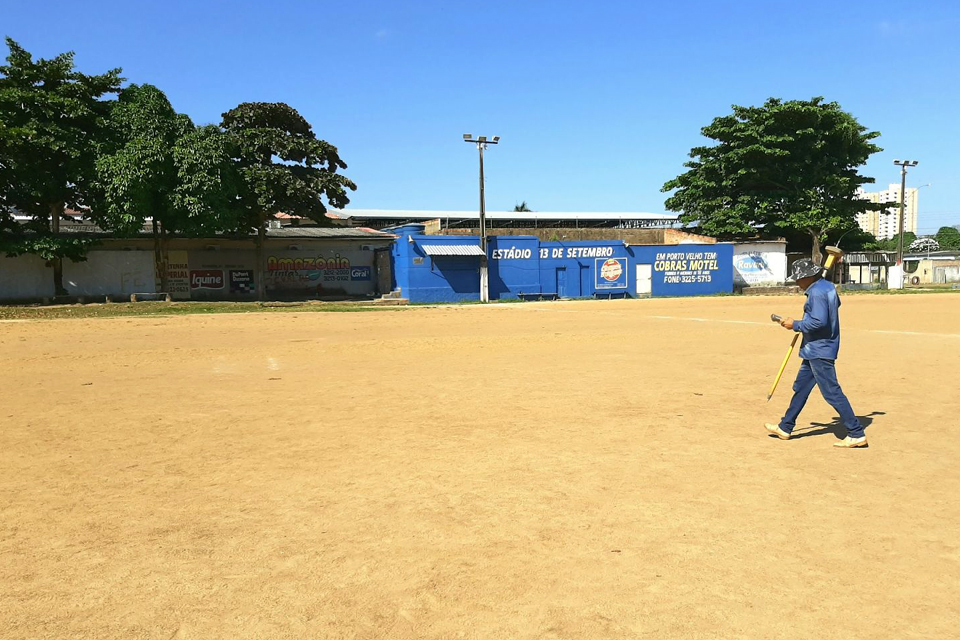 PROJETO: Vereador Márcio Miranda protocola PL que altera nome do Campo do 13