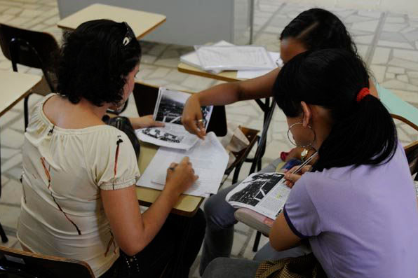 EDUCAÇÃO: Capes torna mais rígida avaliação de cursos de pós-graduação