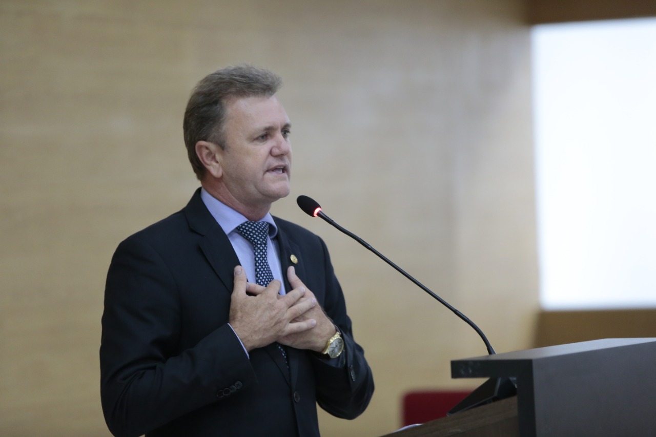 15 DE OUTUBRO: Luizinho Goebel parabeniza todos os professores pelo seu dia