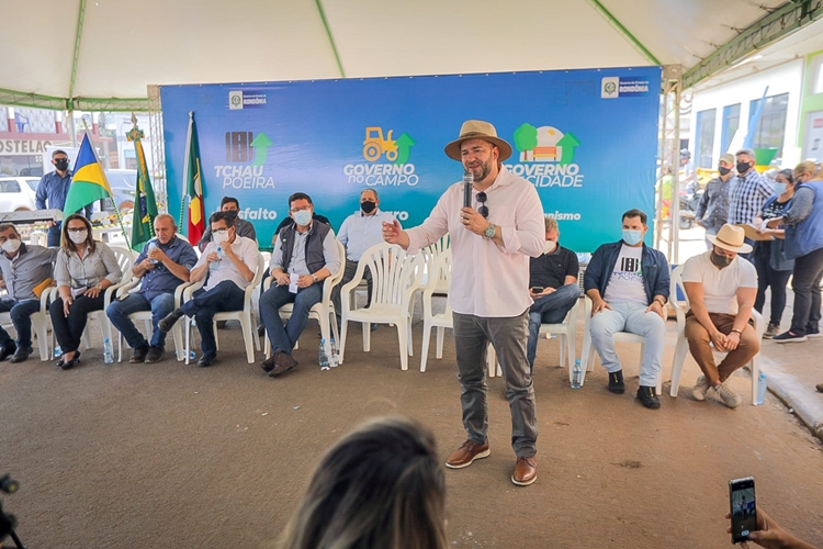 CONE SUL: Alex Redano participa do lançamento  do Tchau Poeira em Colorado 