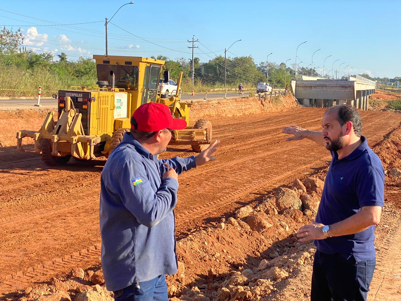 PRESIDENTE DA ALE: Laerte Gomes fiscaliza obras na ponte sobre o Rio Urupá em Ji-Paraná