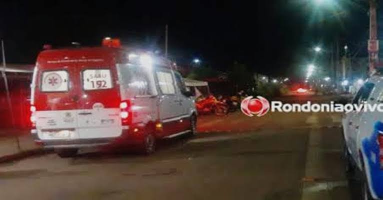 NEGLIGÊNCIA: Motorista foge após atropelar e deixar casal em estado grave 