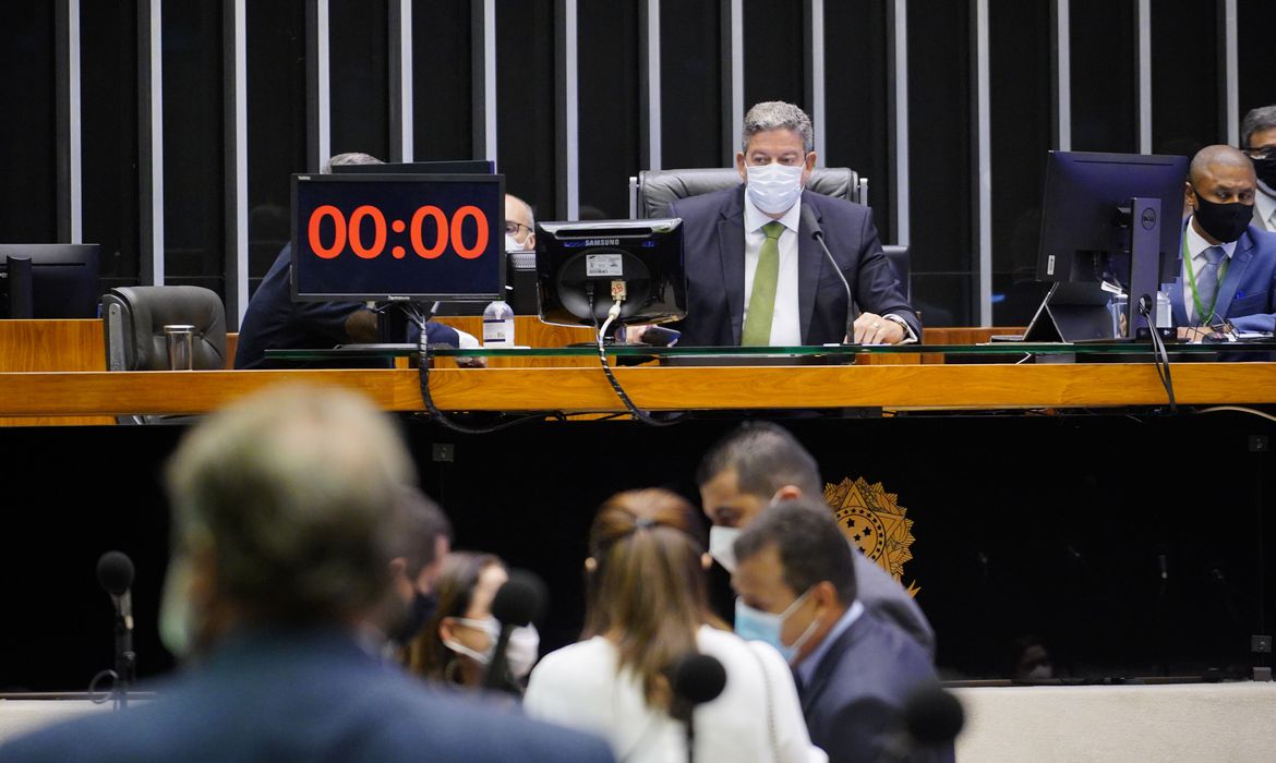 CAMPO: Câmara aprova texto-base do projeto de lei do licenciamento ambiental