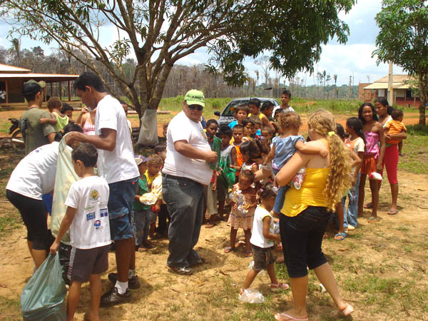 Instituto Matheus Moraes e movimento “Dê Um sorriso de Alegria” leva alegria para dezenas de crianças da região rural