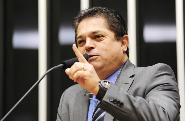 Supremo manda PF prender deputado condenado em segunda instância