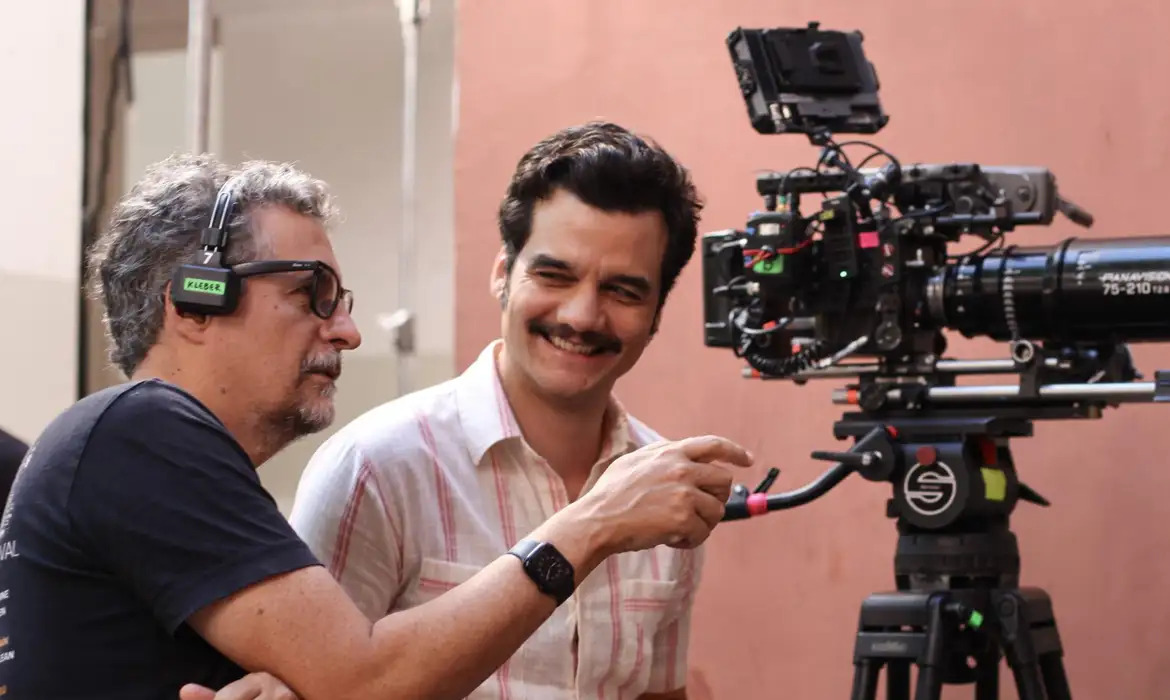 ACLAMAÇÃO: 'O Agente Secreto' vence mais um prêmio internacional de melhor filme